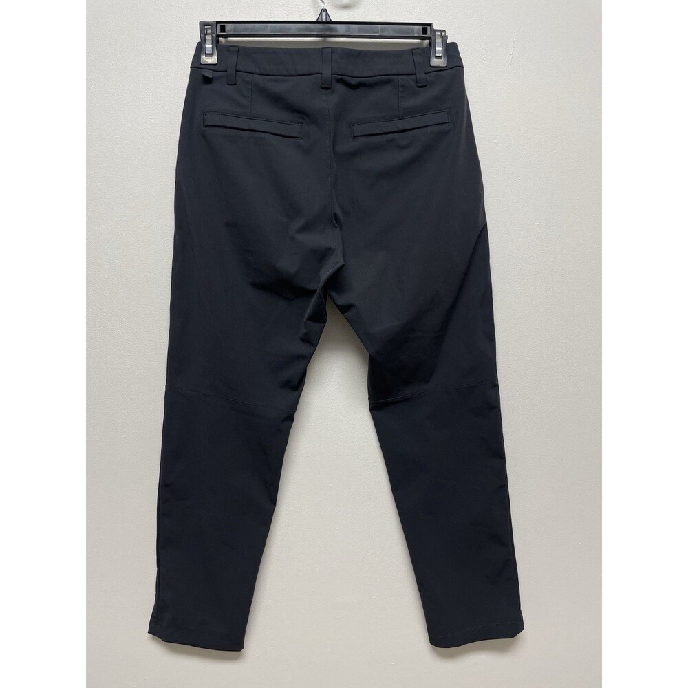 Lululemon Men’s Size 30 Commission Pant Classic 32" Lenght LM5985S Gray Color